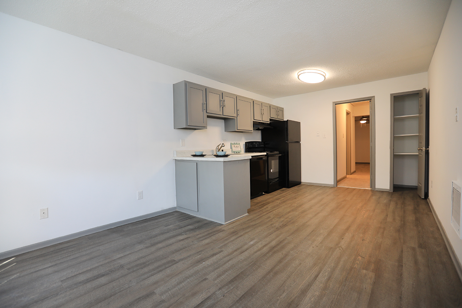 Arden Place The Multifamily Advisory Group at Cushman & Wakefield